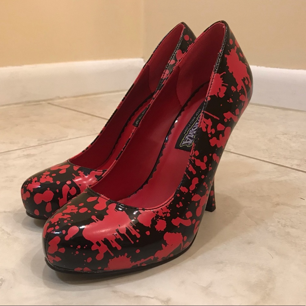 “Blood spatter” Black & Red Halloween High Heels
